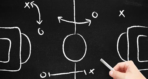 تقرير .. معايير تهمك قبل ان تتهم مدرب النادي هذا بالفشل او مدرب المنتخب ذاك بالنجاح